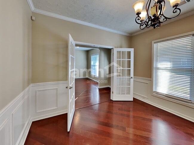 Photo - 317 Azalea Loop