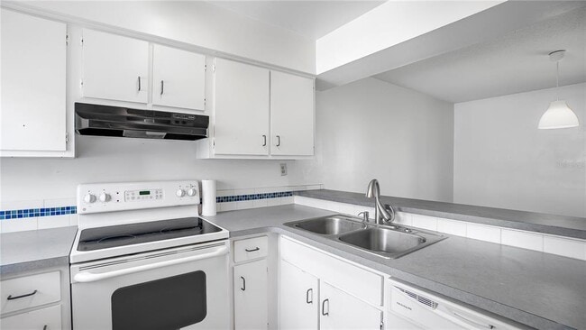 Photo - 316 Scottsdale Square Unit 316