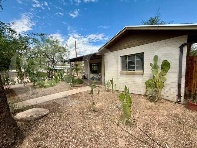 Building Photo - 3320 N Cardi Blvd Rental