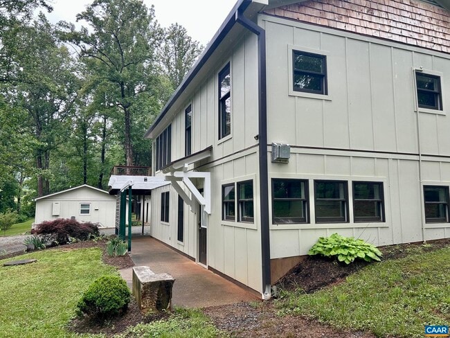 Photo - 652 Ivy Hill Ln
