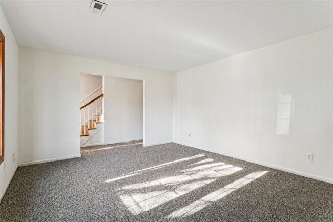 Photo - Comfortable Living with Private Yard, Deck & Easy Access to Ft. Eustis