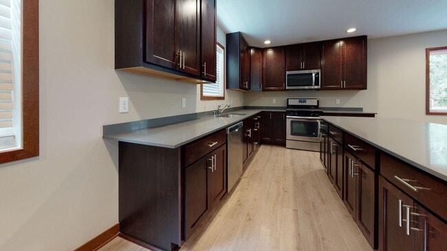 Photo - 959 17th Ave SE Unit #2