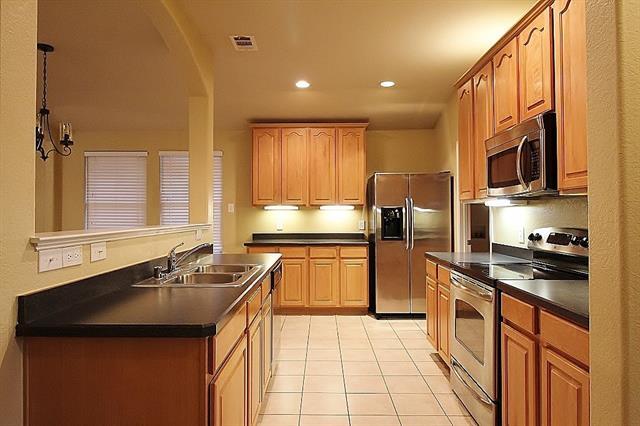 Photo - 900 Oarlock Dr