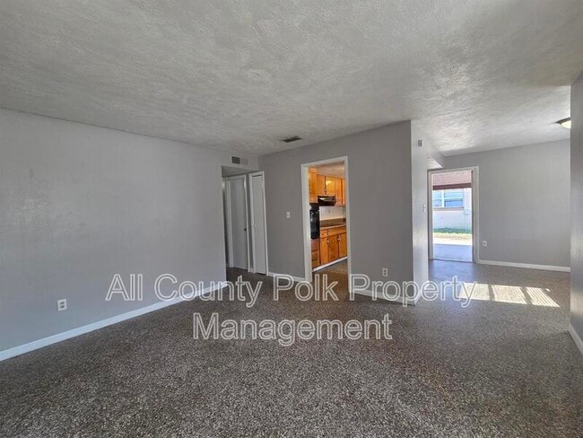 Photo - 2807 Hertha Ave