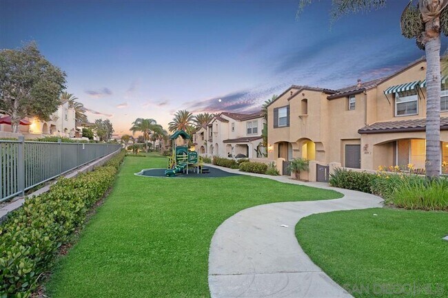 Otay Ranch - Gorgeous 2 Bed/2 Bath Condo w... - Otay Ranch - Gorgeous 2 Bed/2 Bath Condo w...