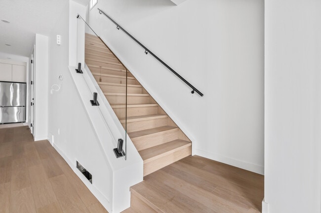 Photo - 9115 150 St NW