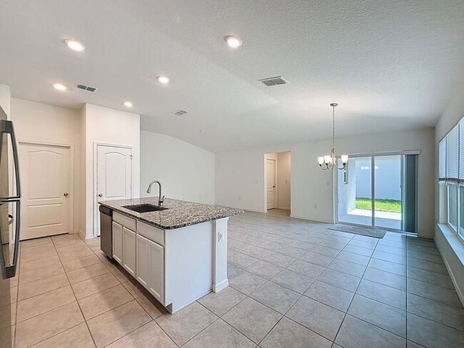 Photo - LIKE NEW HOME IN PRESERVATION POINT, Davenport