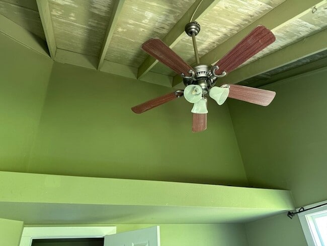 Photo - 220 Laniloa Way Unidad 220A Laniloa Way-A 2bd/1ba with a loft