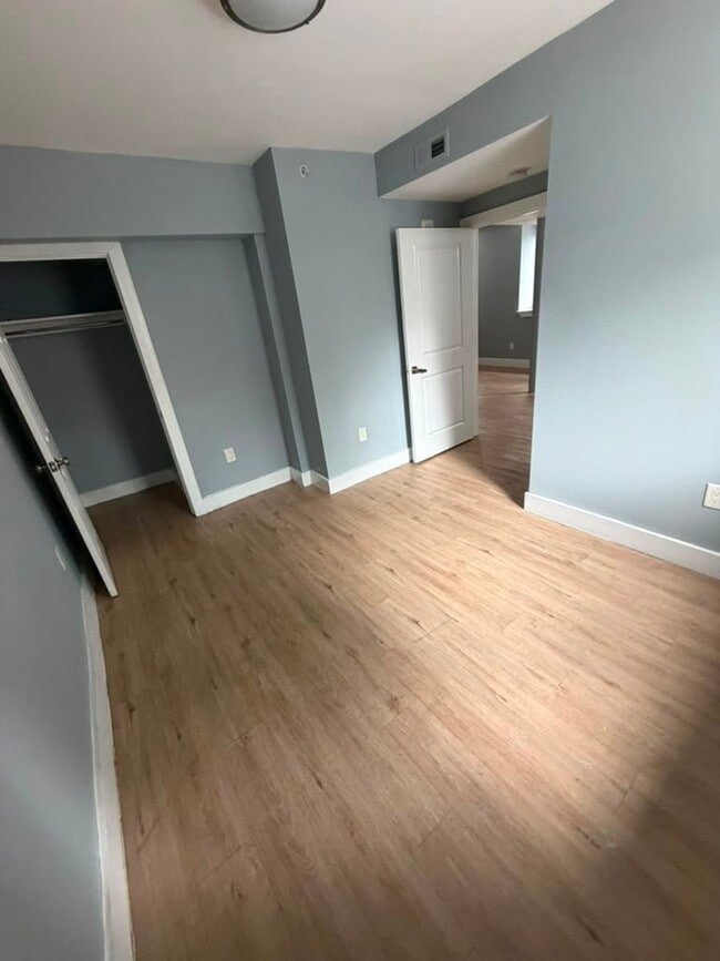 175 S Munn Ave Unit B1