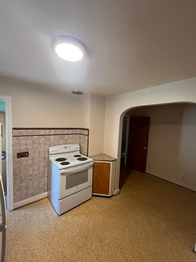 Photo - 3 Bedroom Home with In-Law Suite Available Near Rochester General
