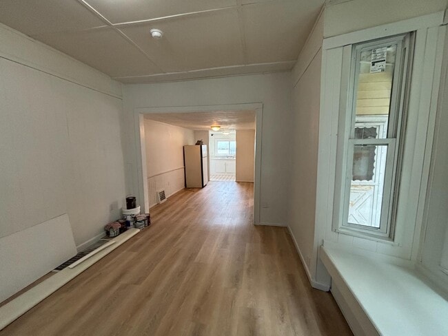 Photo - 2317 7th Ave