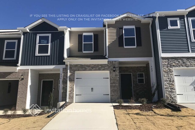 Building Photo - 922 Greenville Wy