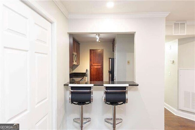 Photo - 2657 Lenox Rd NE Unit P216