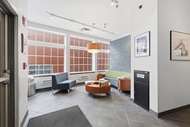Building Photo - Industrial NYC-Style Loft | Battleship Building | 3 Parking Spots Included