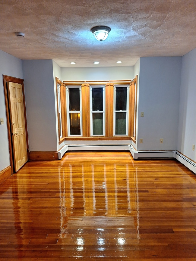 Photo - 64 Ford St Unit Apt. #3