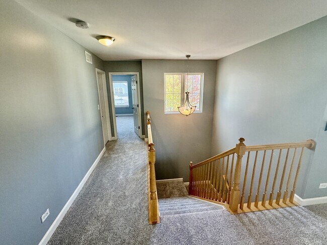 Photo - 423 Acushnet St