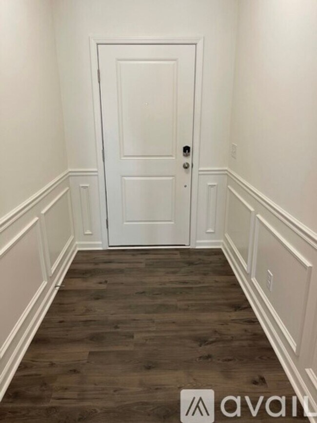 Photo - Large Townhome built 2021