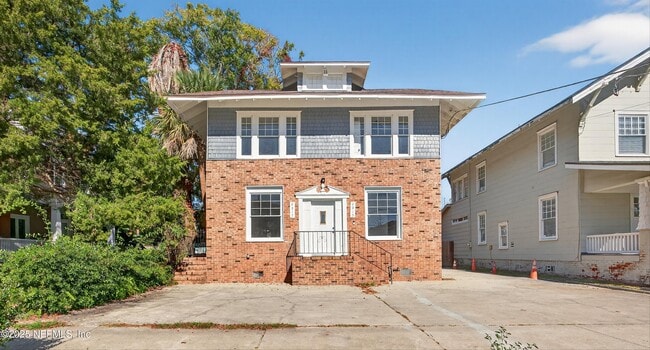 Photo - 2315 Park St