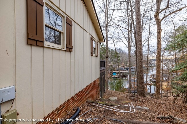 Photo - 418 Fiddlers Ghost Cir