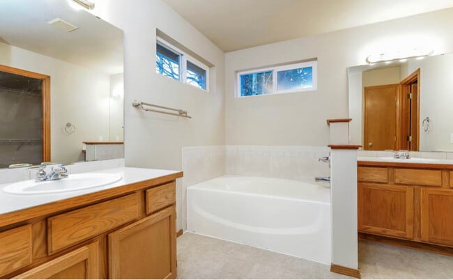 Photo - 13002 73rd Ave E