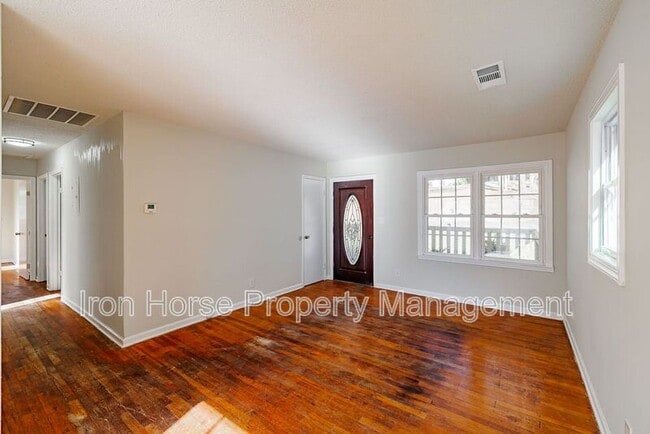 Photo - 414 W Richland Ave