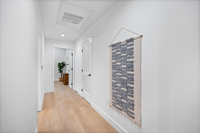 Photo - Leffingwell Apartment Complex