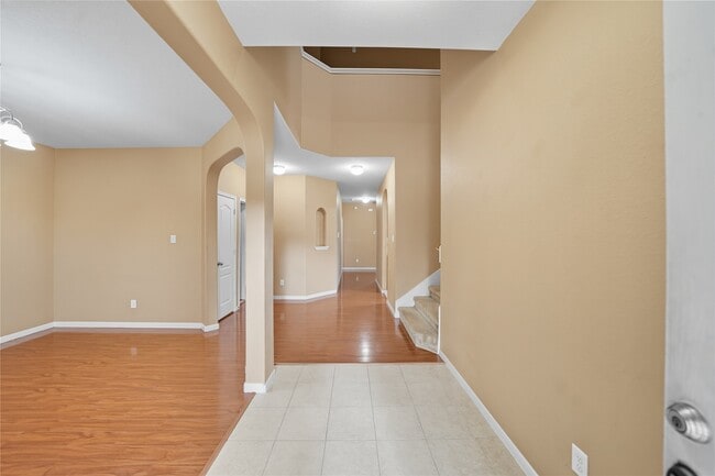 Building Photo - 15206 Bartlett Landing Dr Rental
