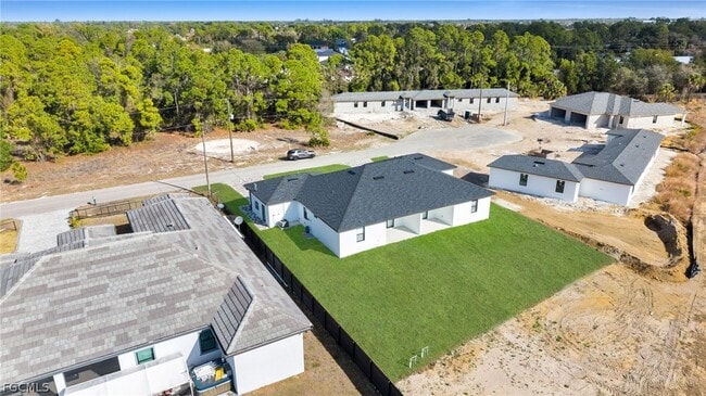 Photo - 4989-4991 Fairway Ct