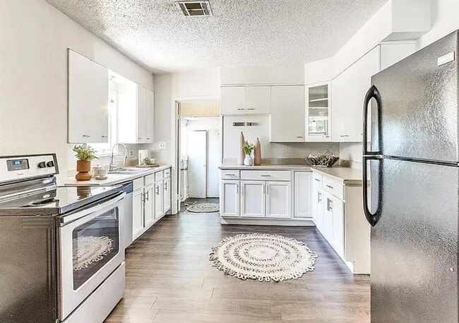 Photo - 2140 NW 36th St