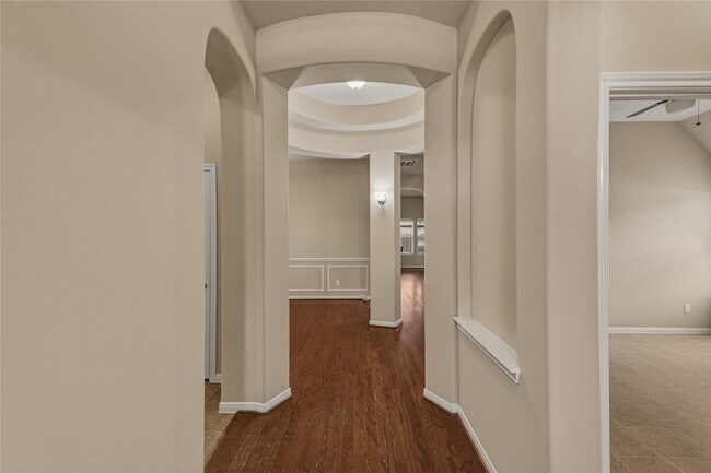 Photo - 10906 Angel Lake Dr