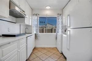 Photo - 18521 Mayall St