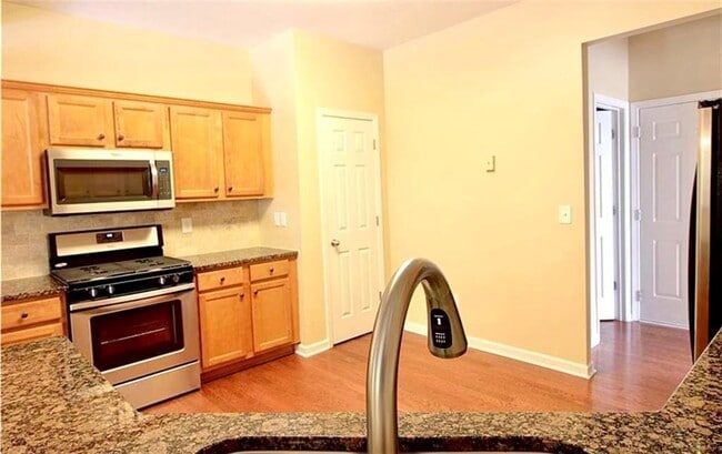 Photo - 5430 Crestwick Wy