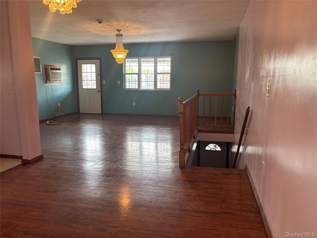 Photo - 2462 Pitkin Ave