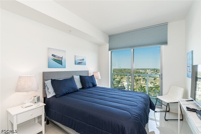 Photo - 3000 Oasis Grand Blvd Unit 801