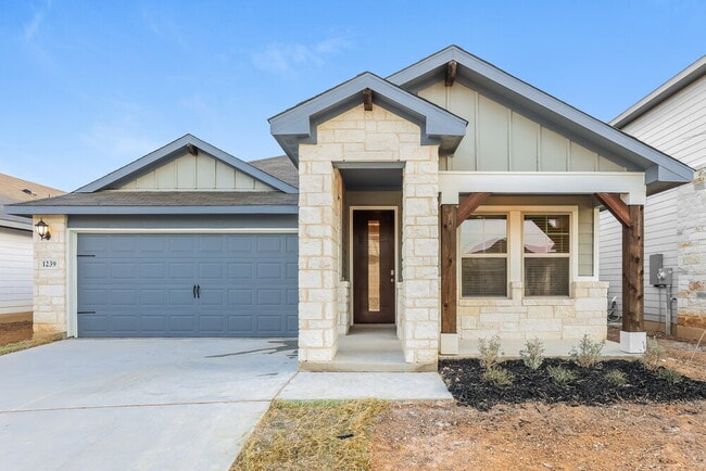 Photo - 1239 William Crst