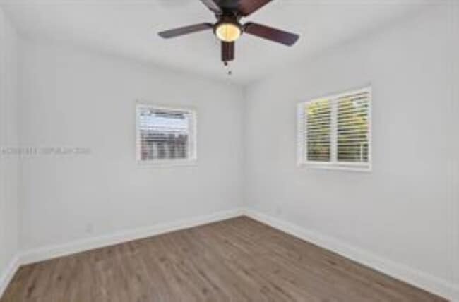 Photo - 540 NE 61st St