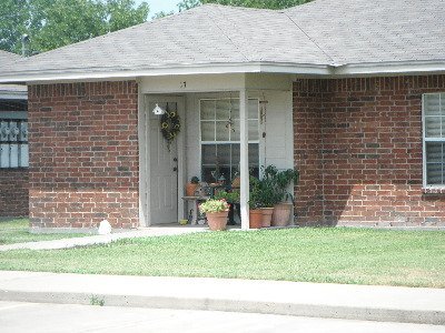 Photo - 550 N Montgomery Ave Unit #550