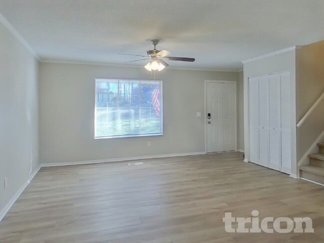 Photo - 6 Forestgrove Ct