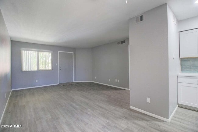 Photo - 2220 W Dora St Unidad 214