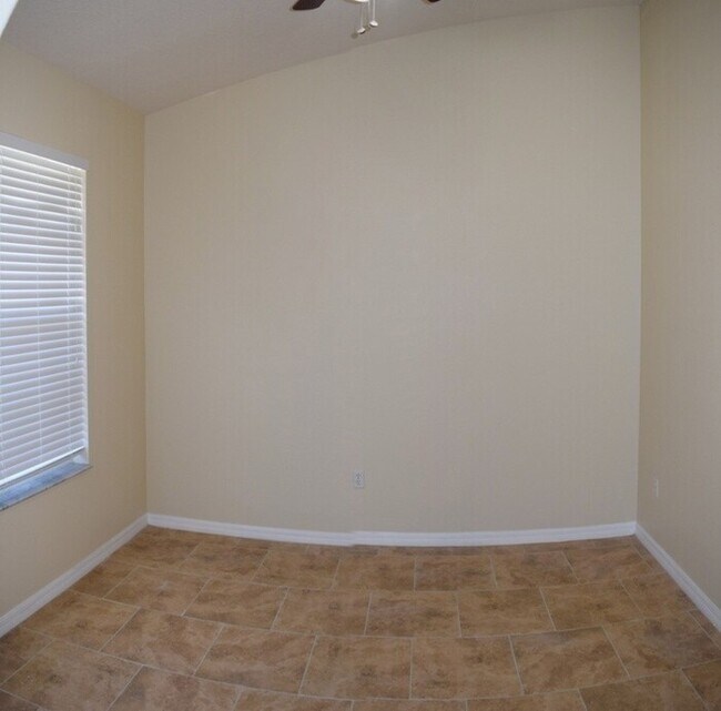 Photo - 10120 SE 67 TERR