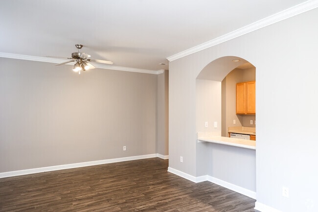2BR,2BA - Rosecroft