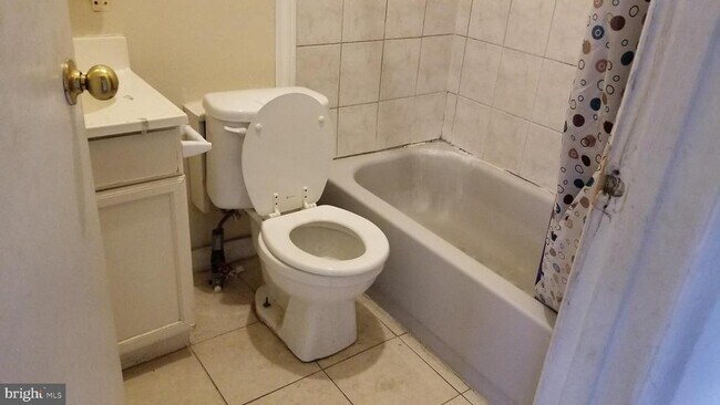 Photo - 3401 N Front St