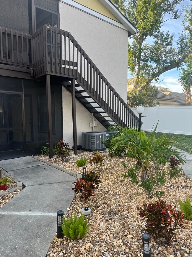 Building Photo - 3782 59th Ave W Unit Mirror Lake