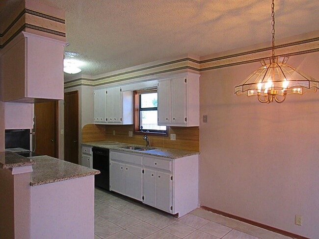 Photo - 12400 Eric Field Pl