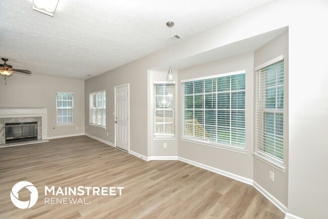 Photo - 480 Burdett Ridge Ct