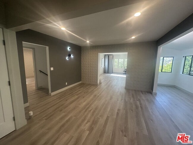 Photo - 5129 Edgewood Pl