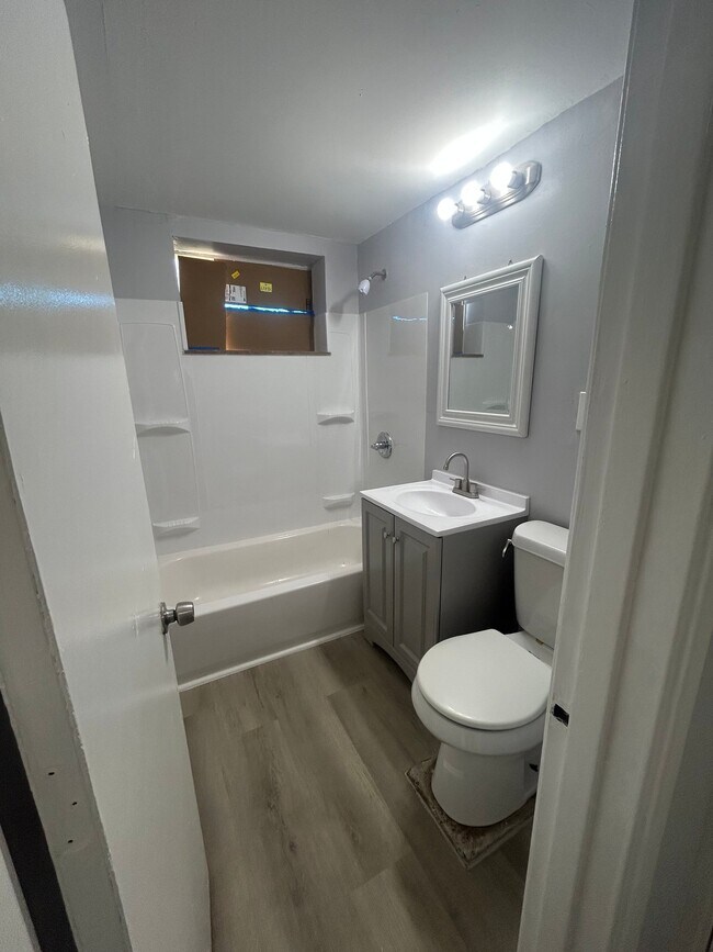 Photo - 14520 Milverton Rd Unidad 202