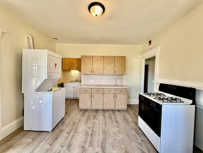 Photo - 84 Pearl St Unit 2F