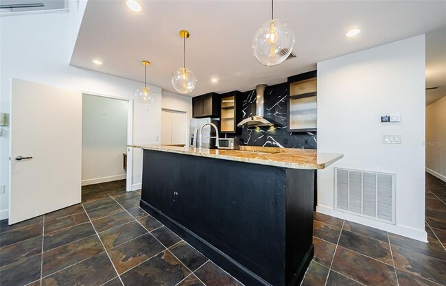 Photo - 1002 Channelside Dr Unit 3C