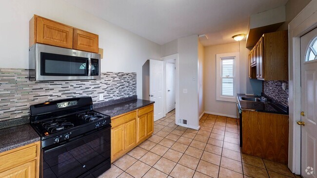Building Photo - Beautiful Beaver Hills Single Family | Ava... Rental